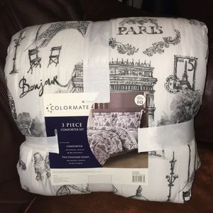 Brand new Paris themed Full/Queen Comforter Set